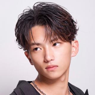 ショート パーマ ヘアアレンジ メンズ 柴﨑 悠利 天神 メンズカットのヘアスタイル