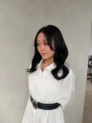 ミディアム hirano harukaのヘアスタイル