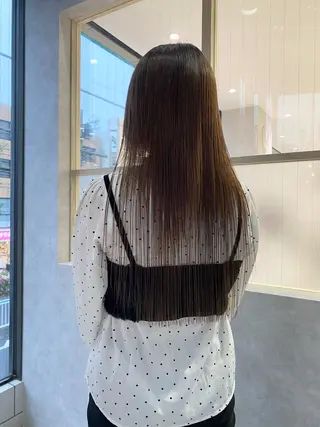 ロング outil mireiのヘアスタイル