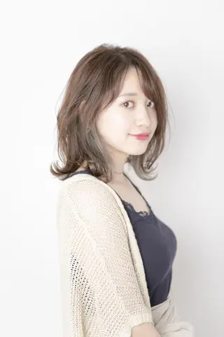 ミディアム 似合わせカット 銀座/アライ カズヤのヘアスタイル