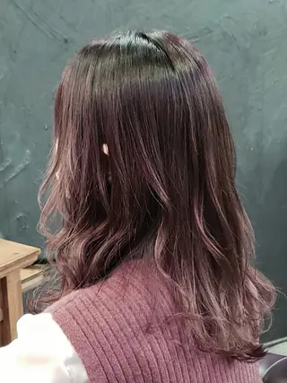 ミディアム カラー 柴田 えいじのヘアスタイル