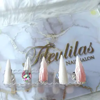 ネイル fleulilas 17時以降のみ予約可のネイルデザイン