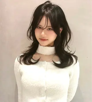 セミロング さくら/似合わせレ イヤー/艶カラー🖤のヘアスタイル