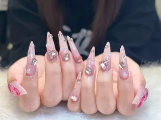 ネイル NIE NAIL Luxeのネイルデザイン