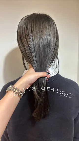 ロング カラー 🍒桜井 優華🍒のヘアスタイル