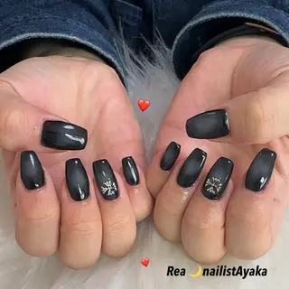 ネイル Laula🤍 ayakaのネイルデザイン