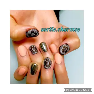 ネイル . MARINAのネイルデザイン