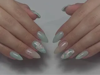 ネイル One HARUNAのネイルデザイン