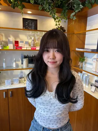 セミロング 杉井 響のヘアスタイル