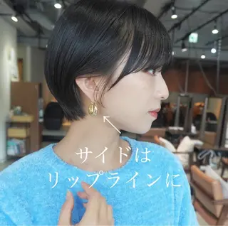 ショート カラー ミディアムヘア Chifumiのヘアスタイル