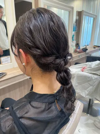 セミロング ヘアアレンジ 韓国ヘアメイク🎀/ 縮毛矯正✨山本媛香のヘアスタイル