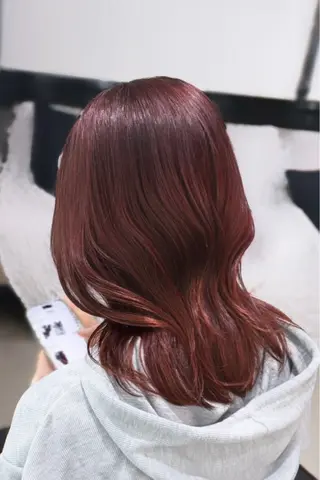 ミディアム カラー ヘアアレンジ JUNO韓国ヘア MIAN.⋆𝜗𝜚のヘアスタイル