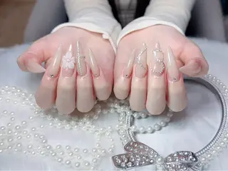 ネイル MIYU．nail Mariaのネイルデザイン