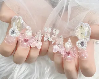 ネイル Gote Kawa nail salonのネイルデザイン