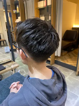 メンズ 🦋newi hau'oli カナのヘアスタイル