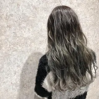 セミロング カラー Blanco Color&Careのヘアスタイル