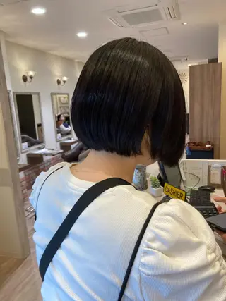 ショート 佐藤 睦月のヘアスタイル
