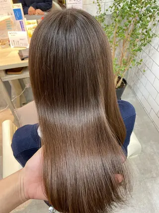 セミロング 髪質改善✨自由が丘 札辻 拓未のヘアスタイル