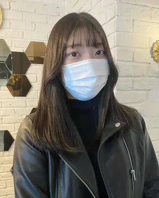 セミロング カラー ヘアアレンジ レイヤーカット×髪質 改善🇰🇷シオリのヘアスタイル