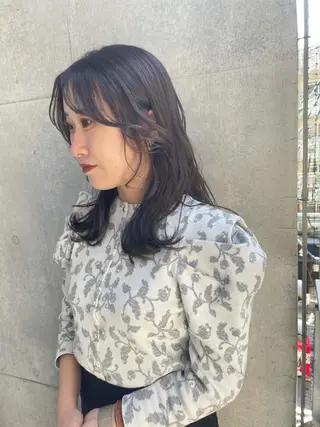 セミロング 似合わせカット 迫留由弥のヘアスタイル