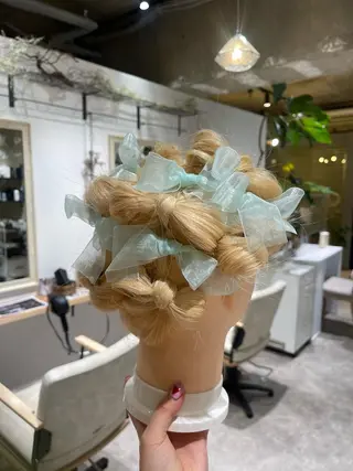 ミディアム zest kalonのヘアスタイル