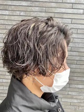 ミディアム カラー パーマ Kobayashi ハイライト/ショートのヘアスタイル
