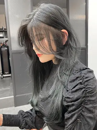 ロング 韓国風レイヤー 犬塚 優介のヘアスタイル