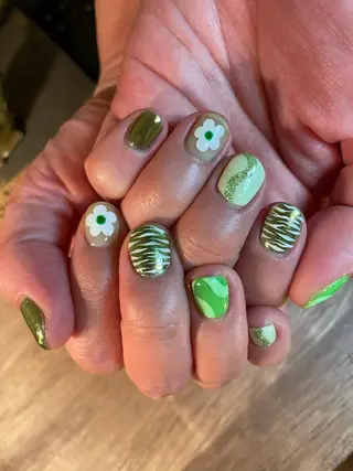 ショート ネイル Nail salon Euphoriaのネイルデザイン