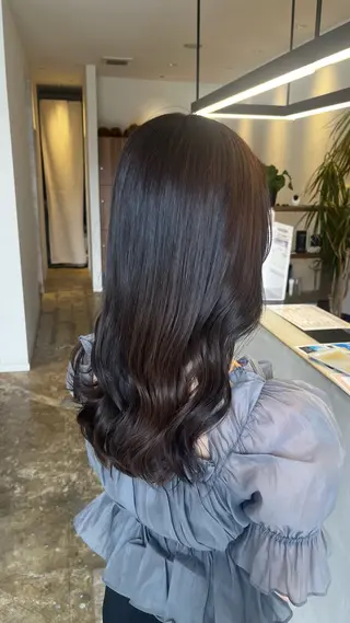 ロング カラー 坂下 かのんのヘアスタイル