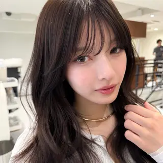 セミロング カラー ヘアアレンジ 内大久保 列夏のヘアスタイル