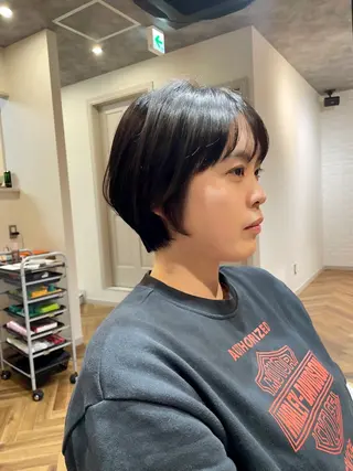 ショート レイヤースタイル⭐️ 村上のヘアスタイル