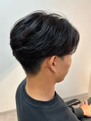 メンズ 保立フェザーパーマ 大人メンズヘア船橋駅のヘアスタイル