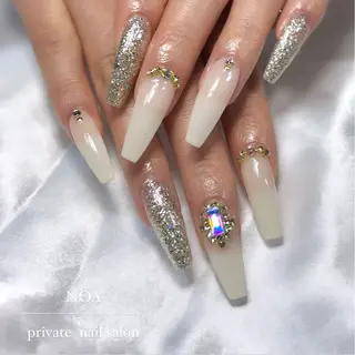 ネイル NOA NAILのネイルデザイン