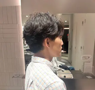 ショート パーマ メンズ 🤍ayana / メンズ/カラー🤍のヘアスタイル