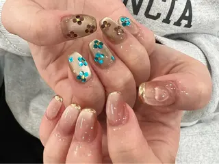ネイル IN MENEのネイルデザイン