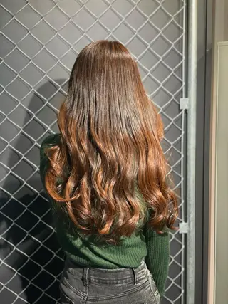 ロング 川畑 花菜のヘアスタイル