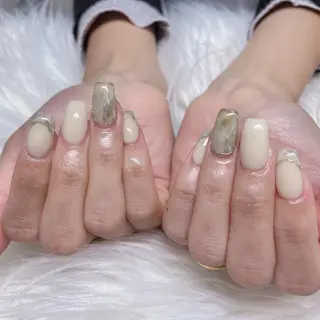 ショート ネイル Y. Sのネイルデザイン