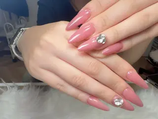 ネイル 小澤 梨奈のネイルデザイン