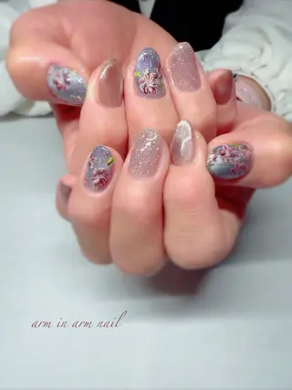 ネイル arm in arm ︎✿Yamamotoのマツエク・マツパデザイン