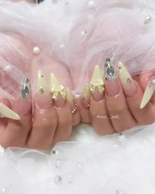 ネイル Roi ayanaのネイルデザイン