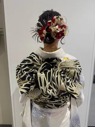 セミロング ヘアアレンジ 🫧髪質改善/縮毛 矯正/RIKOのヘアスタイル
