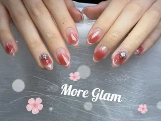 ネイル More Glam 池袋東口店のネイルデザイン