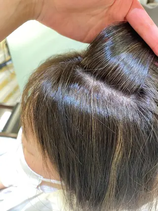 ミディアム カラー レイヤーカット/ ハイライト 千咲季のヘアスタイル
