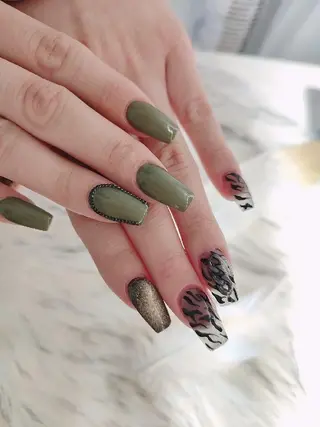 ネイル RUNWAY のネイルデザイン