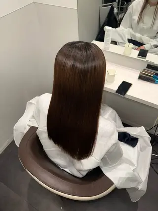 セミロング 美髪特化✨ 伊織✨縮毛矯正✨のヘアスタイル