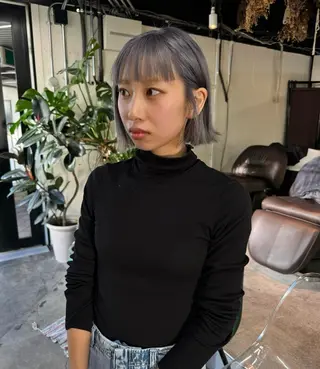 ミディアム カラー 岩田 良/ブリーチカラーのヘアスタイル