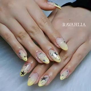 ネイル nail room RAVAHLIAのネイルデザイン