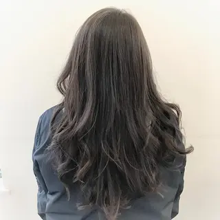 ロング カラー 澤田 彩香のヘアスタイル