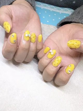 ネイル nail salon macaron のネイルデザイン