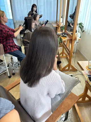 ロング カラー RINNO🌷透明感 カラー/髪質改善のヘアスタイル